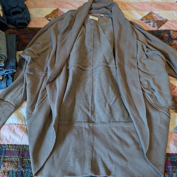 Wilfred Diderot Cardigan - Picture 1 of 4